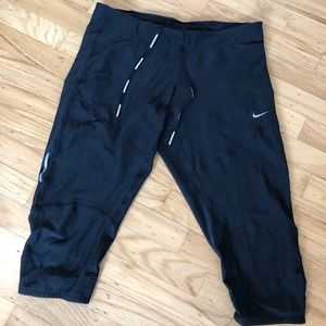Women’s Nike crop running leggings